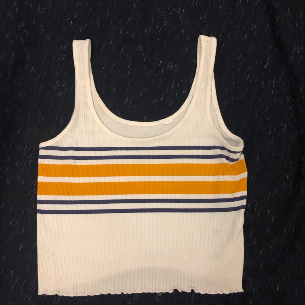 Cute Pac Sun Top!!
